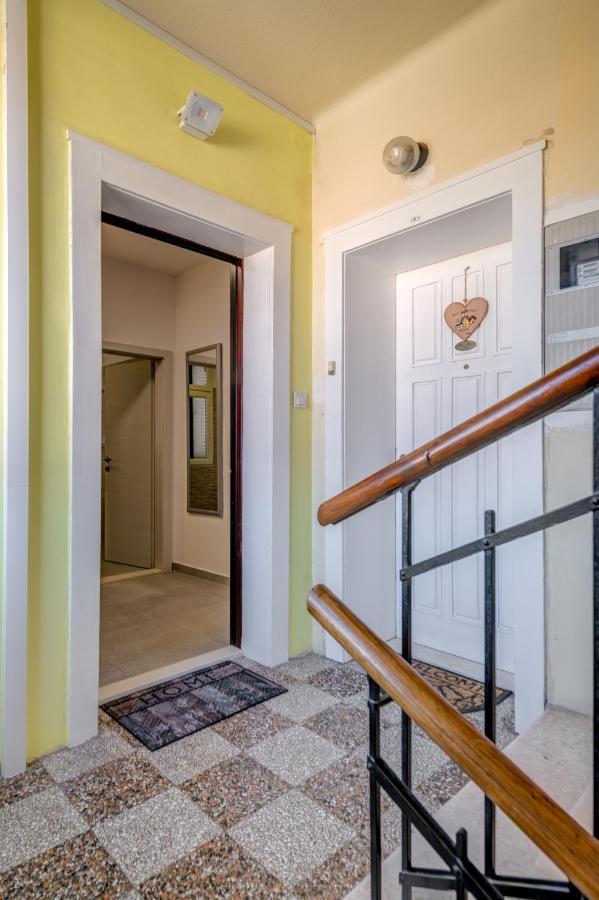 Marjan Nest Apartment Split Bagian luar foto